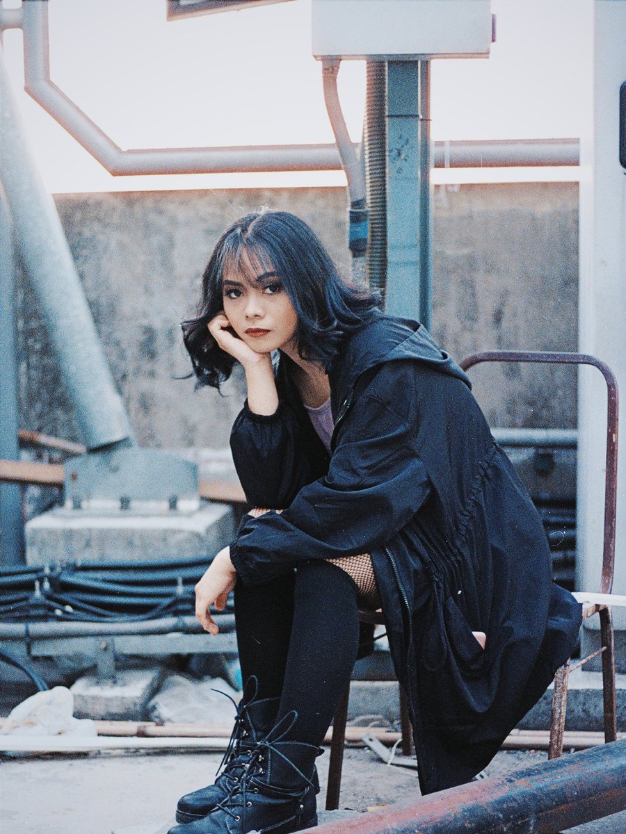 xuganjin's tweet photo. ( Update Chara ) RT aegyochanie: *‧͙⁺˚*・༓☾ ° ☽༓・*˚⁺‧͙
I believe WE exist in a
multiverse of universes
。☆✼★━━━━━━━━━━━━★✼☆。
#StaySelcaDay
#SSD #GIYS https://t.co/B2uIgkruss