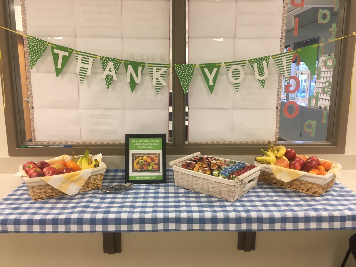 ProvoEDU's tweet photo. A week full of appreciation! Thank you @IWMS_pack PTA for being such a great support to all staff here at the Woods! #ThankATeacher #smsdPACK https://t.co/KHswVFf1M6