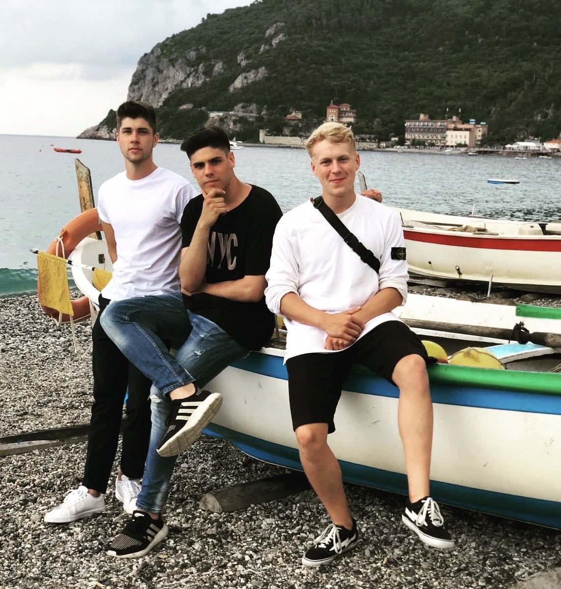 Boothed (@boothedofficial) on Twitter photo #tbt when <a href="/weamofficial/">Weam Mostafa</a> came to visit me the last summer, always great time with my brothers from another mother!
Should we bring some fire together again in the future?😏🔥 #tbt when <a href="/weamofficial/">Weam Mostafa</a> came to visit me the last summer, always great time with my brothers from another mother!
Should we bring some fire together again in the future?😏🔥