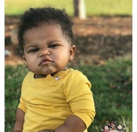 MLuvumo's tweet photo. Nonsense ye EFF bacinga siyadlala abo! Sihamba phatsi siyaphatha ngku 🖤💚💛#iVotedANC https://t.co/d00mPvkDsb