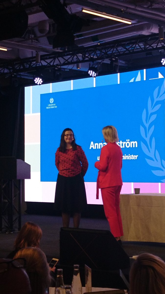 WahlgrenNiclas's tweet photo. Lyckad dag, förbundsråd och extra kongress. Nu har FS fått ett bra underlag för att skriva en klok proposition till nästa års kongress. Kul att höra @Anna_Ekstrom invigningstala. Visionärt och klokt @lararnas #viärLR https://t.co/sls3mSo39M