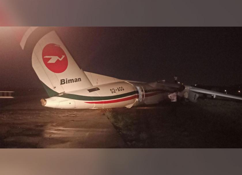 PDChina's tweet photo. #BREAKING: A Biman Bangladesh Airlines aircraft crashed on Myanmar's Yangon International Airport runway https://t.co/sooqaGAPDn