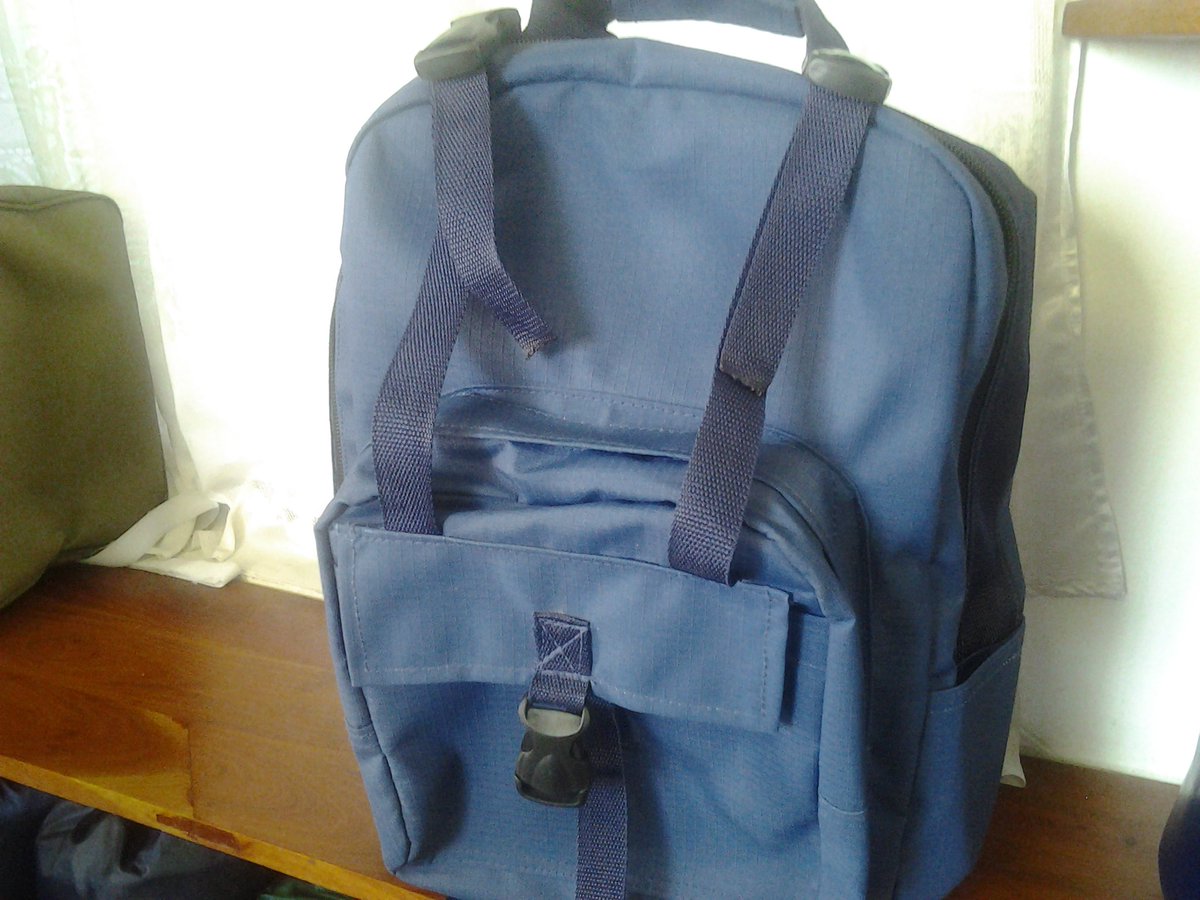 clearspringspvt's tweet image. While preparing for schools, did you remember to get a strong and dependable bag for your child? We have canvas bags- branded or unbranded on special for you till the end of May 2019. Send me a direct message for a quote. #UniversalCanvasSolutions #CanvasBags #canvas #Schoolbag