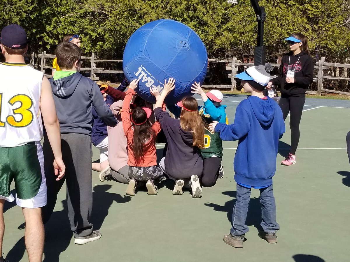 MrHarding25's tweet photo. Kinball! @muskokawoods https://t.co/fn3zJjDYmu