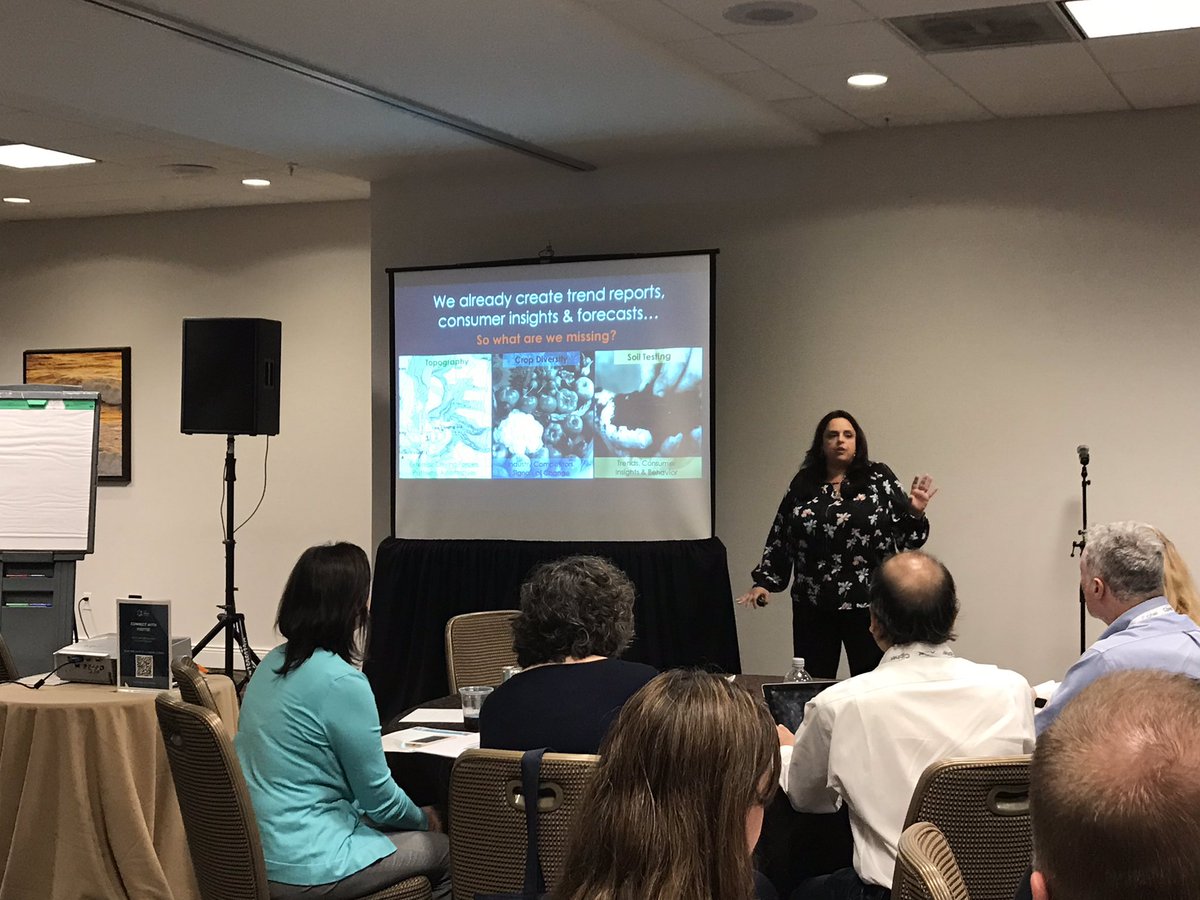 frankspencer's tweet photo. “The way you think about the future - consciously or unconsciously - directly impacts the actions you take today.” @ymsalvatico #scip19 #scip https://t.co/Etem26epdP