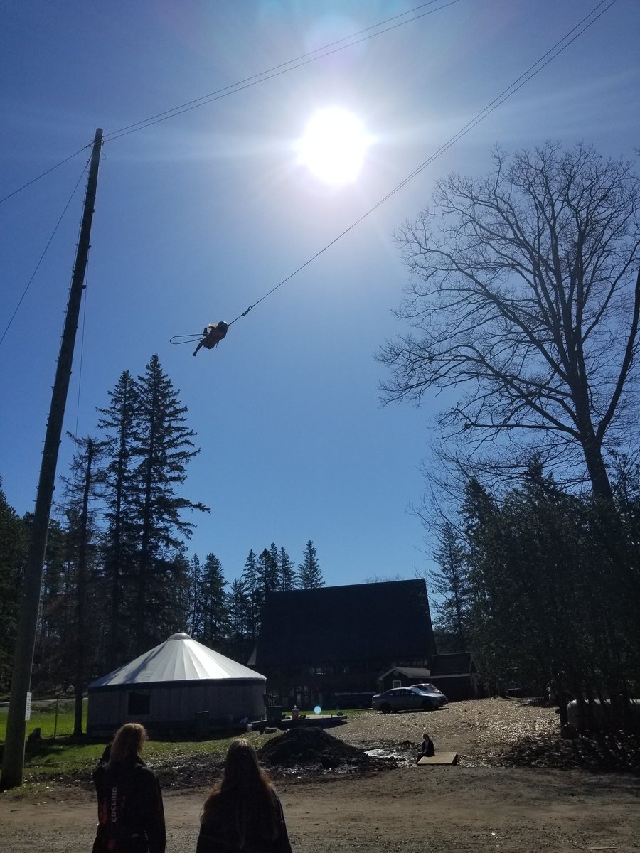MrHarding25's tweet photo. The Giant Swing @muskokawoods https://t.co/tFhyi1bBf7