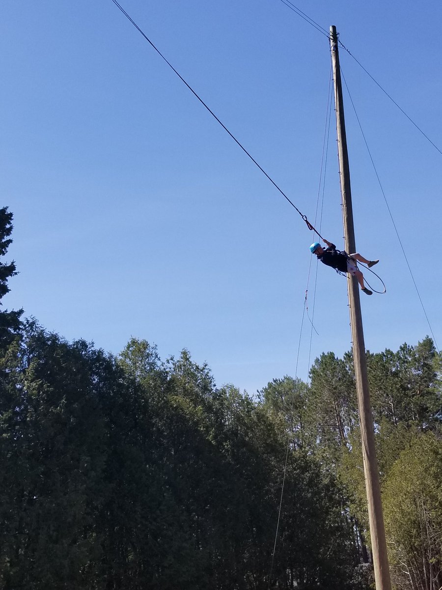 MrHarding25's tweet photo. The Giant Swing @muskokawoods https://t.co/tFhyi1bBf7