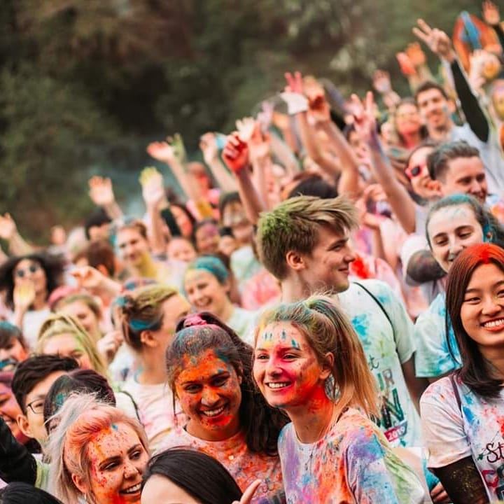 ColourShef's tweet photo. A huge thank you to everyone who came to the Sheffield 2019 Student Colour Run on Saturday 🙂🌈❤️💜🧡💛💙💚

We hope you all had a fantastic time.

More pictures will be coming soon. Stay tuned to see more 🌞🎉🏃‍♀️🏃

#studentcolour #run #Sheffield #uniofsheffield #sheffieldhallam https://t.co/gQaJP20sFR