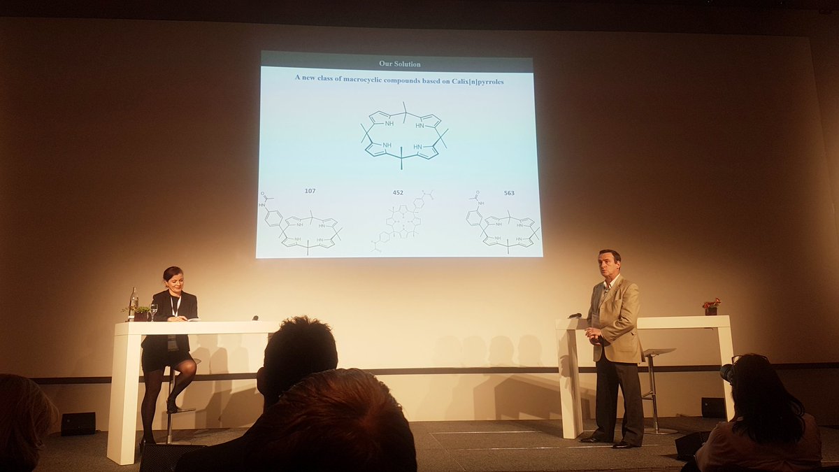 NetvalITA's tweet image. Seconda presentazione #Netval: il Dott. Camillo Rosano (Università di Messina) presenta &quot;Calixpyrrole-based antitumor compounds&quot;
@Unime @BioVaria