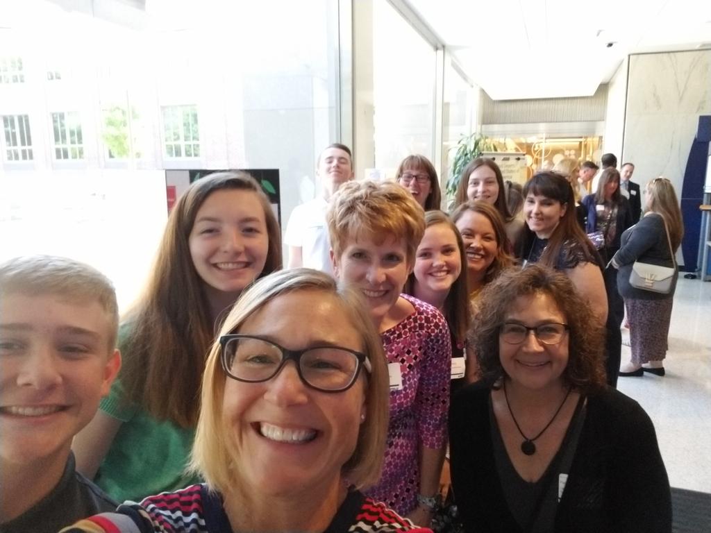 mrs_daily's tweet image. In the moment ... at the Battelle Showcase @CWMS_Office #OSLN #myohioclassroom @MrsMariscal128 #CWway #cwmschangemakers