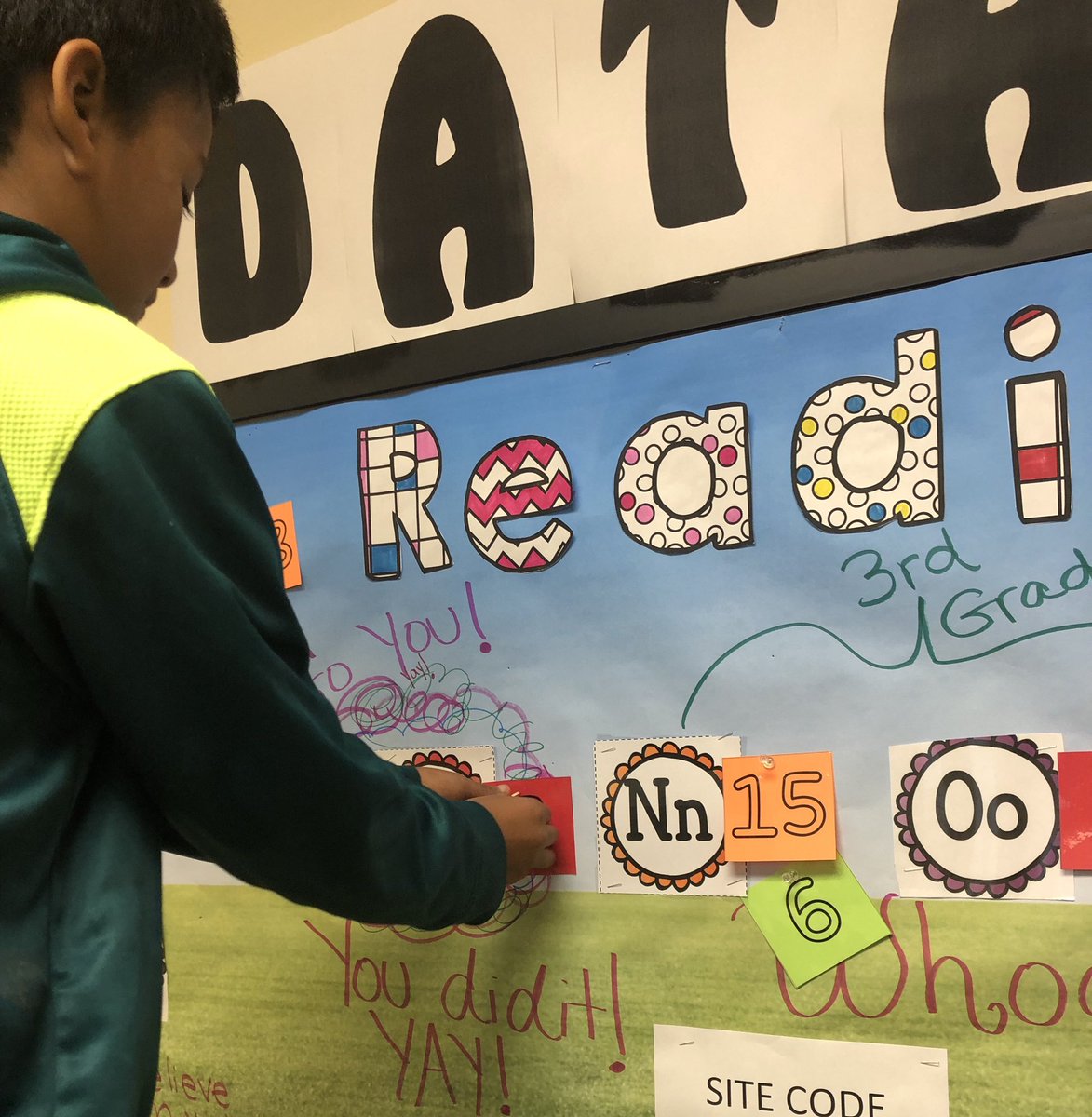 maestralopez19's tweet photo. Ready for 3rd grade!!!! Thank you @Strefling_LFES and all of the YMCA after school staff for your support and help! @TBarton42 @LFLions_AP https://t.co/0ifGpsrTon