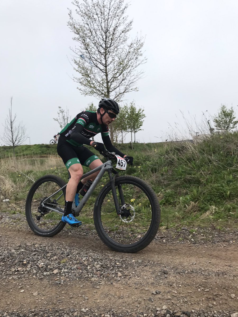glp_rt's tweet photo. #GLPRaceTeam we are racing tonight at @Beastway ππ» #MTB https://t.co/ch3qLPvw1e