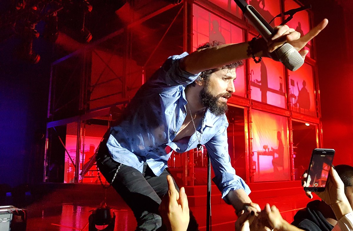 OscarIsraelGGtz's tweet photo. Muy buenos días feliz y exitoso Miércoles @Yeahbennyibarra
Les comparto esta foto de nuestro buen @bennyibarra espero les guste 
Benny Ibarra 
19 de Noviembre 2016 
@SashaBennyErik https://t.co/W2Gq8wXNXB
