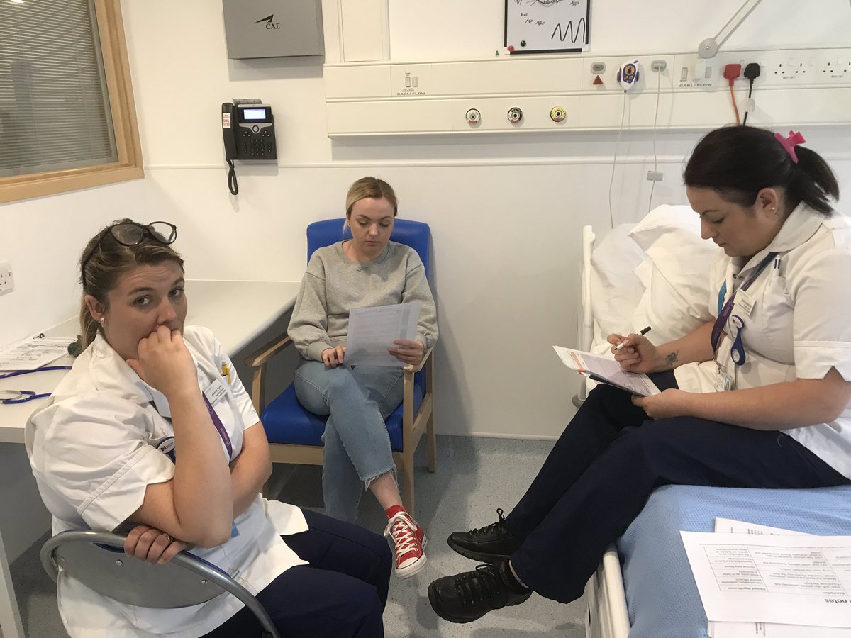 stevesearby1's tweet photo. Our September 2018 students preparing for their OSCEs next month. You are all doing remarkably well. The ’chest vest’ from Claire Tea has been invaluable.
#nurse_tea https://t.co/KTQmNkvQVP