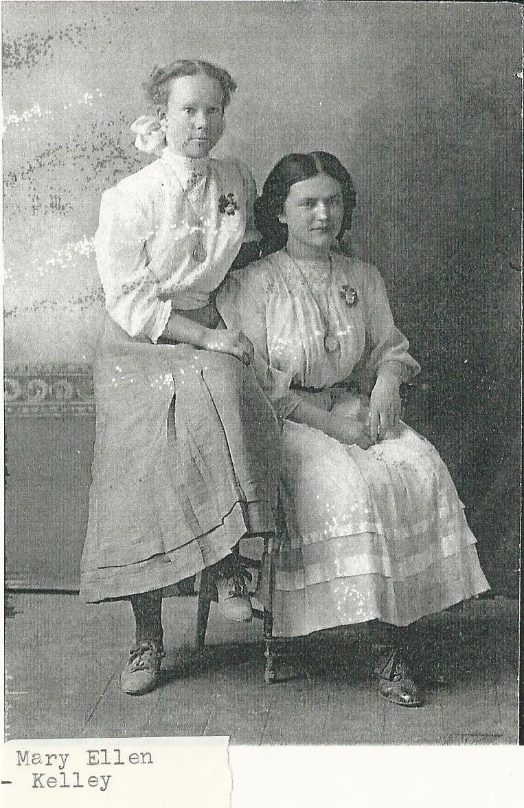 FamilyDedicated's tweet photo. Ways to do #FamilyHistory: Scan in old photos. Old #photos make our #ancestors more real. They can tell us who we look like and where we come from. Start scanning your pictures today! https://t.co/CYF2Ih0oiR