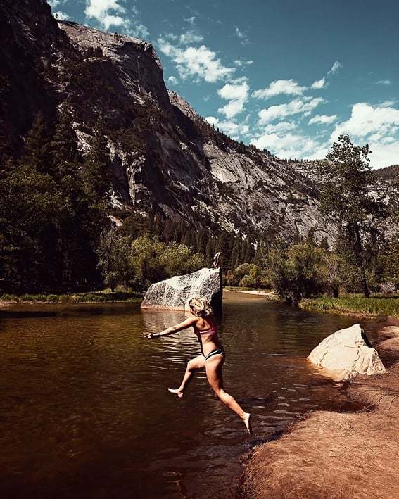 Yosemite NP. California, USA⠀

<a href="/yosemitenps/">Yosemite National Park</a>
⠀
⠀
#yosemite #yosemitenationalpark #jump #california #usa #naturelovers #californialove #californiaadventure #california_igers #californiadreaming ⠀
#dametraveler #sheisnotlost #traveldreamseekers #wearetr… bit.ly/2LunGxr