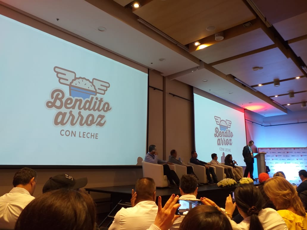 Xpansiva2's tweet photo. Aquí estamos con las empresas que confiaron  en nosotros en el cierre del proyecto BID-PROPAIS de microfranquicias. https://t.co/9m21YnCE3k