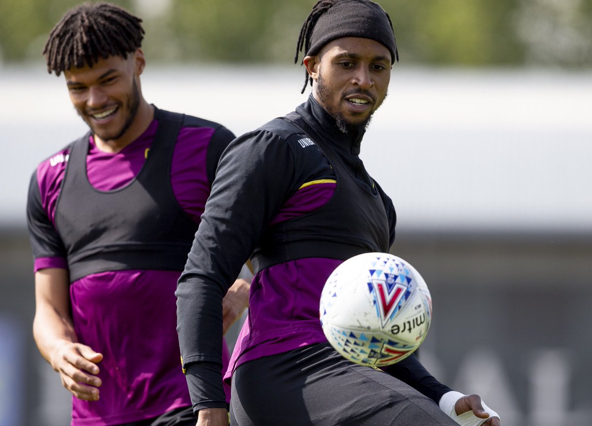 Aston Villa tweet media