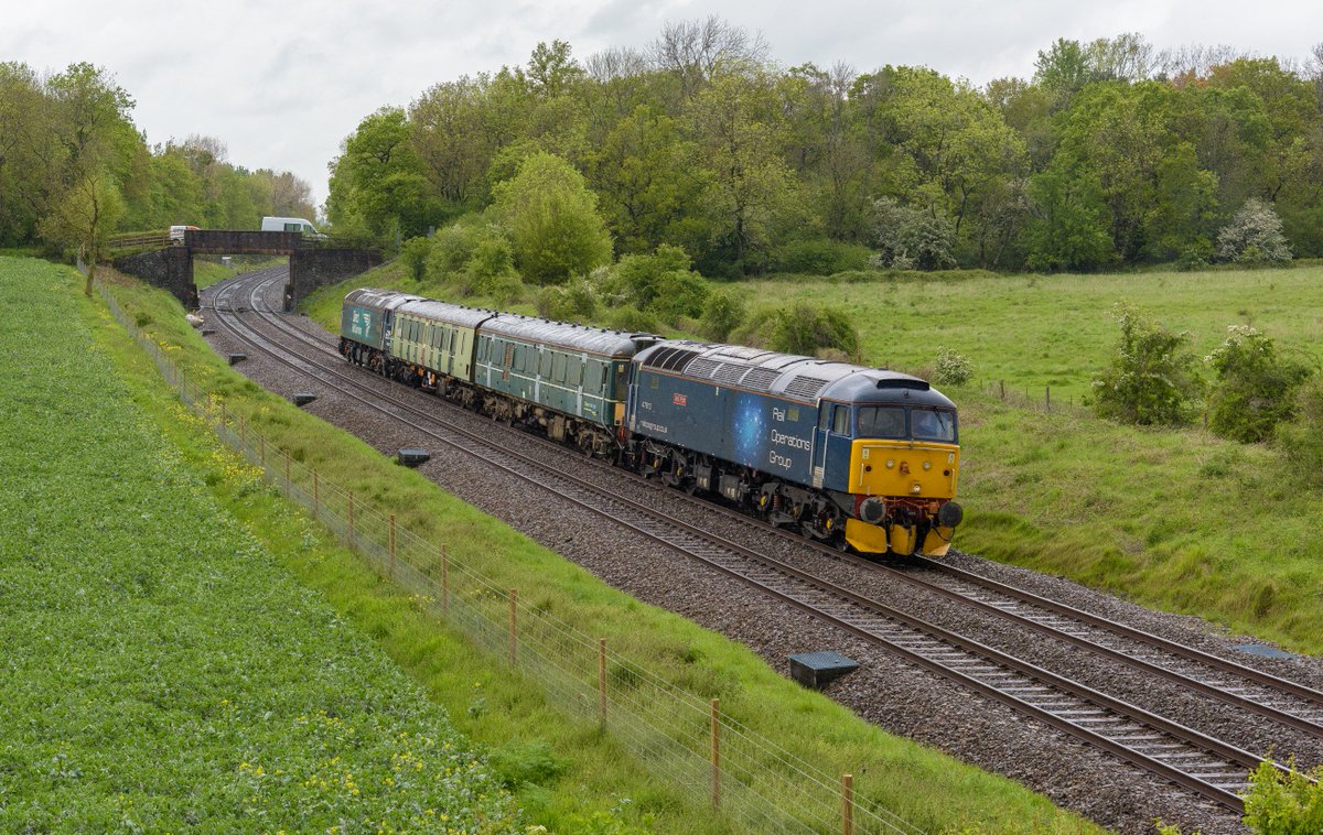 Tomahawk_Photos's tweet image. @JasonJennings12 @wnxxuk @railexpress @railwaysillus @RailOpsGroup #47813 #57303 with #Class117 at #Besford
