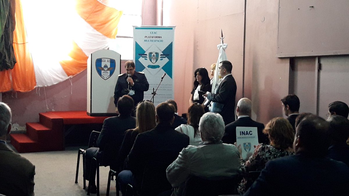 JorgeFavaloro's tweet photo. FuerzaAerea_Arg : #AHORA Comenzó el "Congreso de Escuelas Técnicas Aeronáuticas " en la Sala de Simuladores del Escuadrón Aéreo ubicado en la Base Aérea Militar de Morón #INAC #CIATA #ANAC #CPIAYE #UNDEF #CIPE #OrgulloDePertenecer #FuerzaAéreaArgentina https://t.co/VmdR8QCQPL