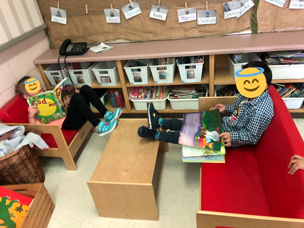 DeannaQuinn85's tweet image. Taking a few quiet moments to read about Jesus and his disciples #pvncprays #pvncbewell #STMTCourtice @MotherTeresaCES