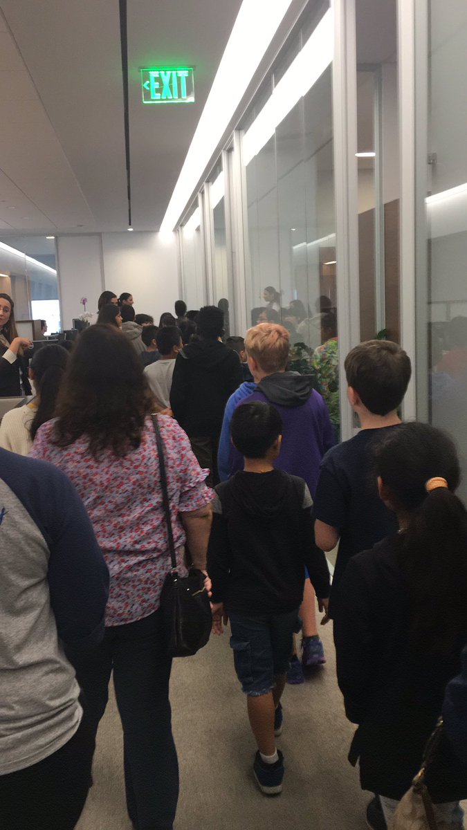 vkajones's tweet image. How do you get elementary students interested in computer science?  Well by giving them real world learning experiences at a major corporation #vistaequitypartners #beyondthehourofcode @codeorg  @bcarsala @AISDGifted @aisdtdt @LinderEagles @mrsteeletech @manurodeo