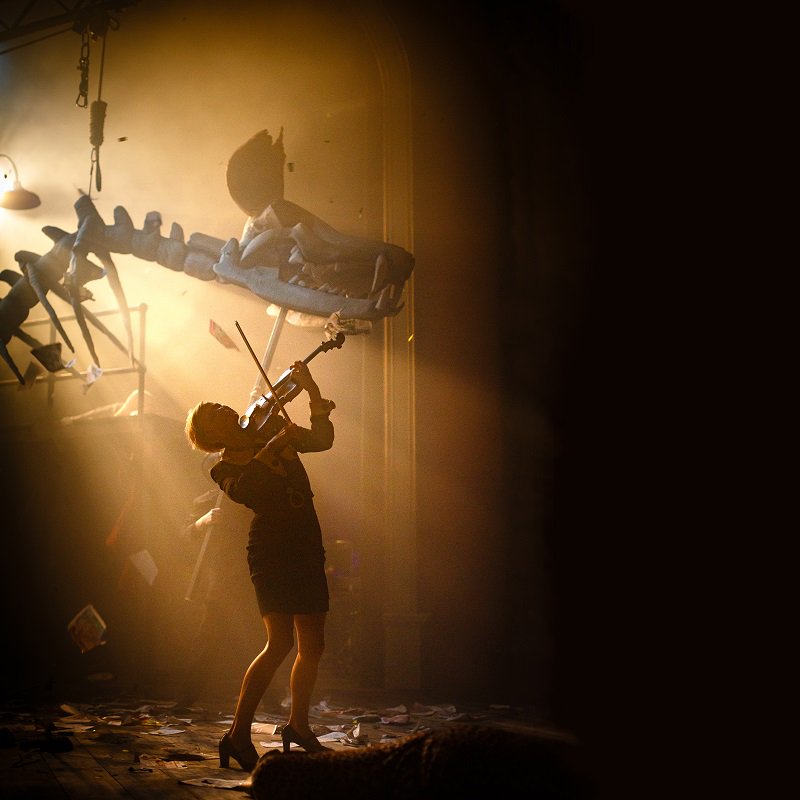 TheatreRoyalBTN's tweet photo. @WeAreKneehigh's Dead Dog in a Suitcase opens TONIGHT and we can't wait to see this extraordinary cast of actor musicians shoot, hoot and shimmy their way through this twisted morality tale! Not got your ticket yet? Don't panic - it's on all week! Book now
https://t.co/DcI7eWjibW https://t.co/fYbupXYoAd