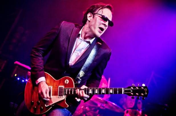 Happy birthday to god Joe Bonamassa! 