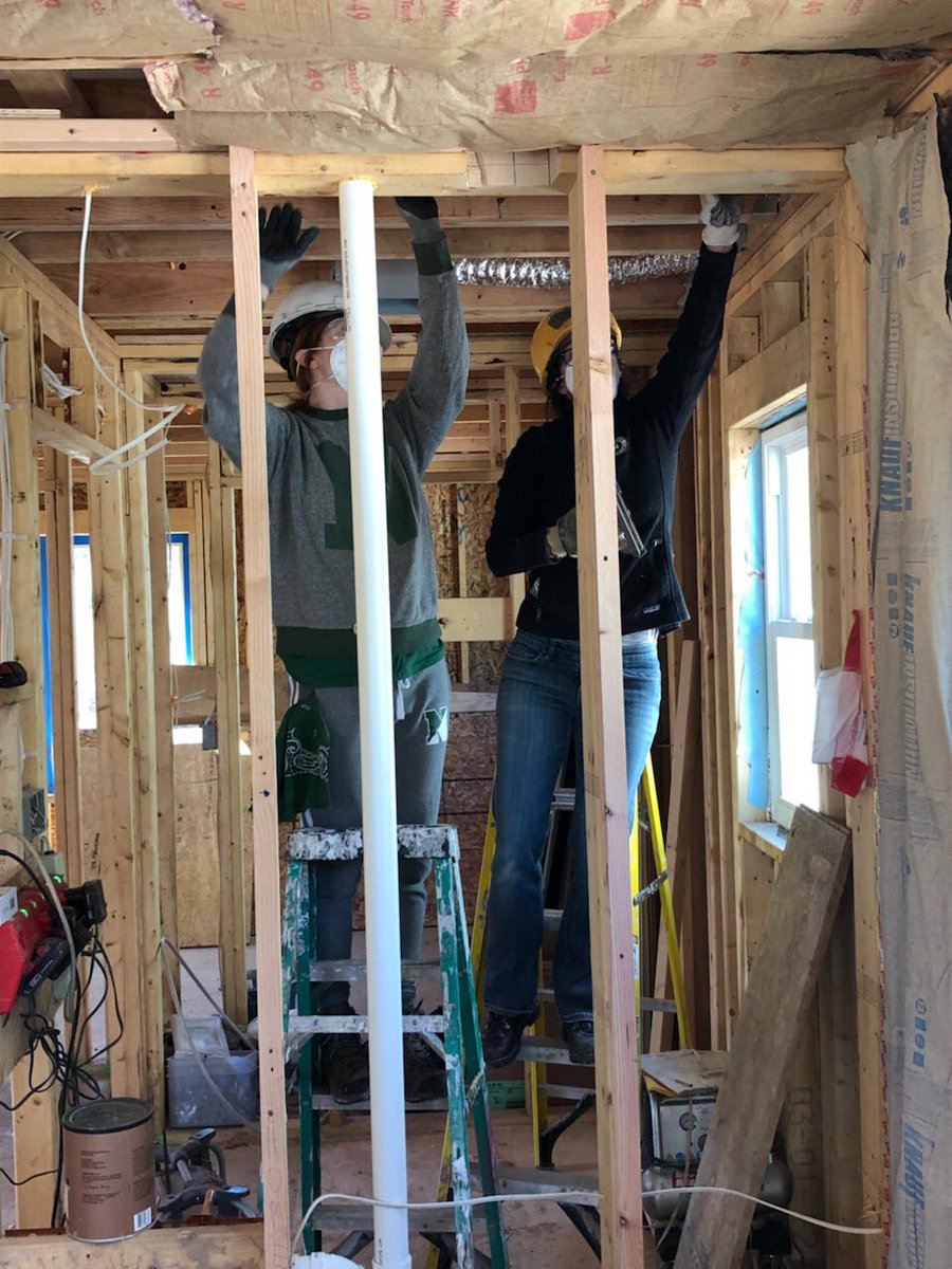 NicholsSchool's tweet photo. Nichols School students, faculty and staff members are volunteering with @habitatforhumanity through their Women Build project today! π¨ π‘ @HabitatBuffalo
#nicholsschool #encouragingcommunity #habitatforhumanity #womenbuildweek #webuildbuffalo https://t.co/8t1BQP2P2x