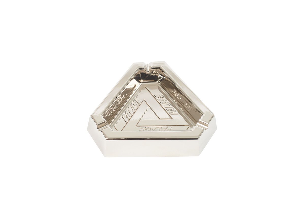Palace DROPS على تويتر: "PALACE ACCESSORIES RELEASING FRIDAY " Palace DROPS على تويتر: "PALACE ACCESSORIES RELEASING FRIDAY "