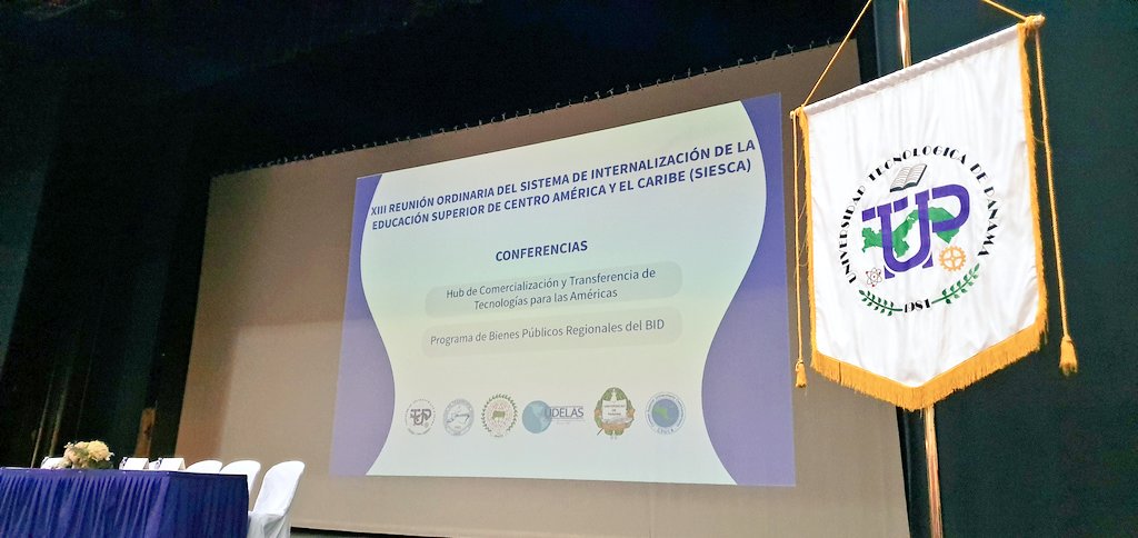 CRRobertoguzman's tweet photo. Hoy en la @utppanama iniciando XIII Reunión del Sistema de Internacionalización de la Educación Superior de Centro América y el Caribe #SIESCA y además, participación especial en el HUB de Comercialización y Transferencia de Tecnología para las Americas. https://t.co/QuSr4FbrkE