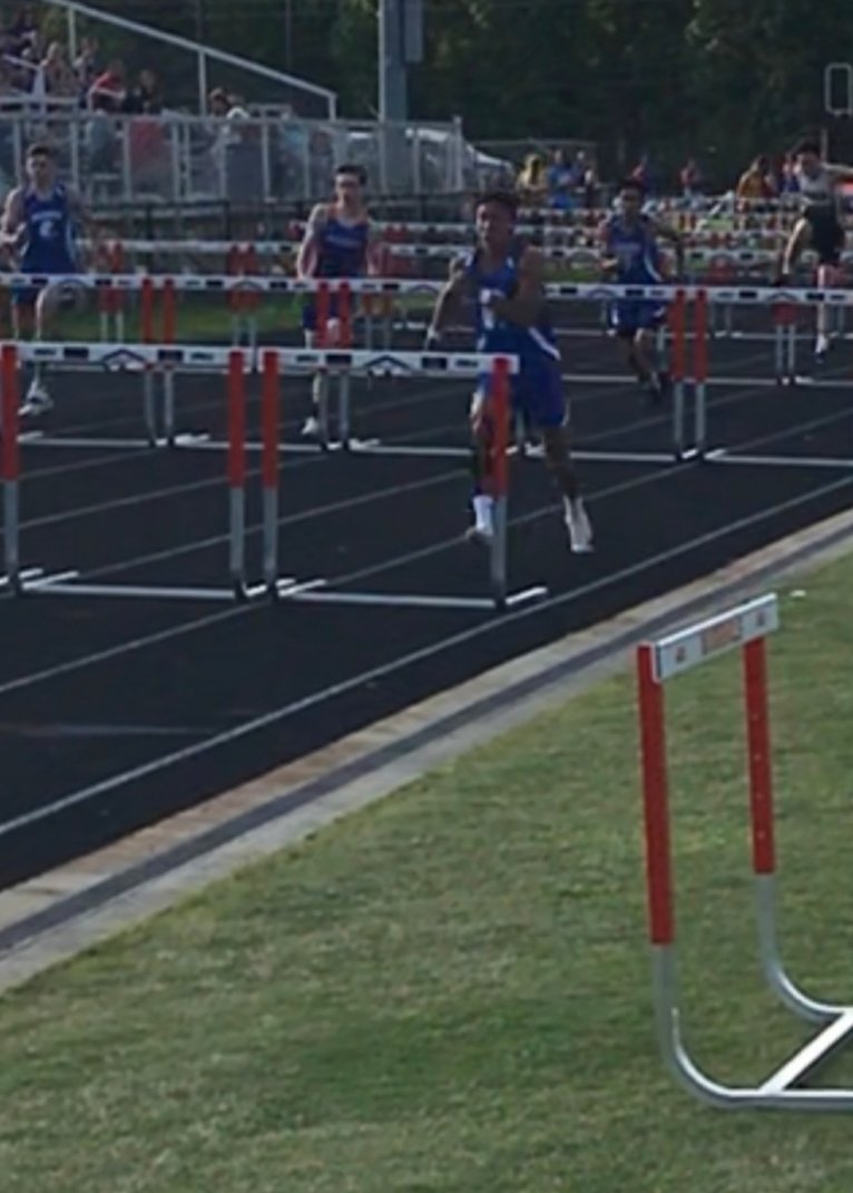 GravesTrack's tweet image. Just Carrillo is really starting to figure the hurdles out.  He is now 3rd all time at Graves in the 110h. Juan knocks Jaren Frick off our record board taking over 5th place in the 300mh.