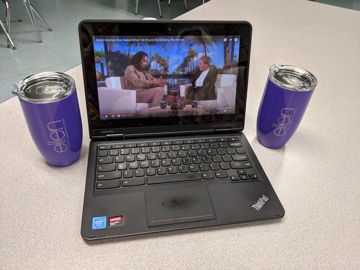 tracy_bronner's tweet photo. Inspired by Aquaman's recycling awareness with our reusable Ellen cups!#lunchwithellen #theellenshow @TheEllenShow @DFenderOfArt https://t.co/Now6j2h75o