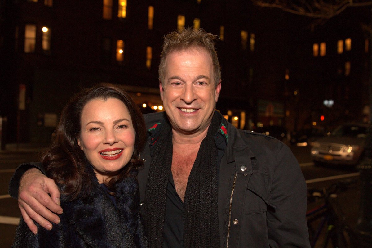 BillyHessPhotos's tweet photo. With the amazing talented & beautiful Fran Dresher at her @CancerSmovement benefit. So honored to be a part of her team.
@BillyHessPhotos @DrJimmyStar @JimmyStarsWorld @EileenShapiro3 @WorldStarPR @Mark_DeAlwis @BeeClaudi59 @SandraBernhard
#billyhess https://t.co/5TNeu4V4cb