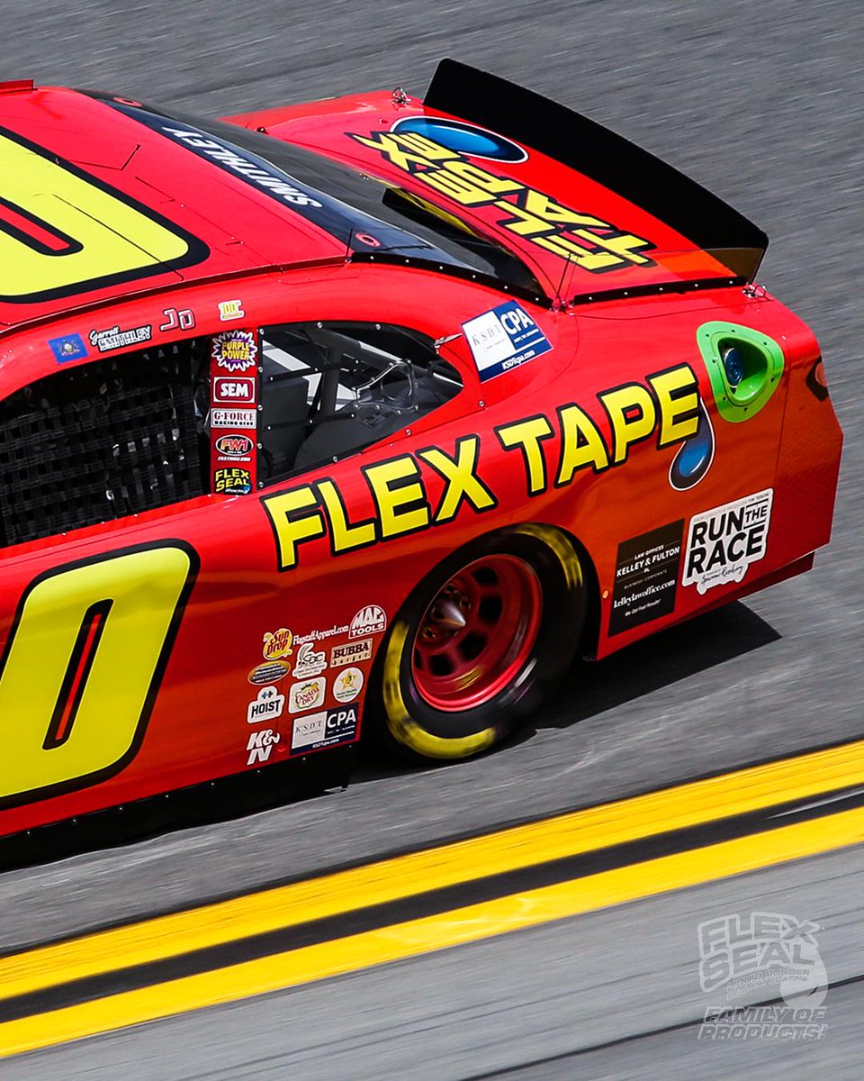 GetFlexSeal's tweet image. EAT OUR DUST 🏎️ 💨 💨 💨 💨 

#FlexSeal #FlexTape #SkrrrtSkrrrt @NASCAR