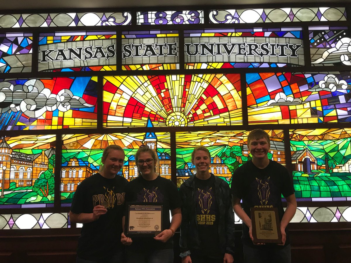 spring_hill_ffa's tweet photo. Poultry Judging - 1st Place
Team Members - Alyssa Sherron (4th), Morgan Winebold (1st), Ciara Arnold (5th), and Adam King https://t.co/LDLDyws3Lj