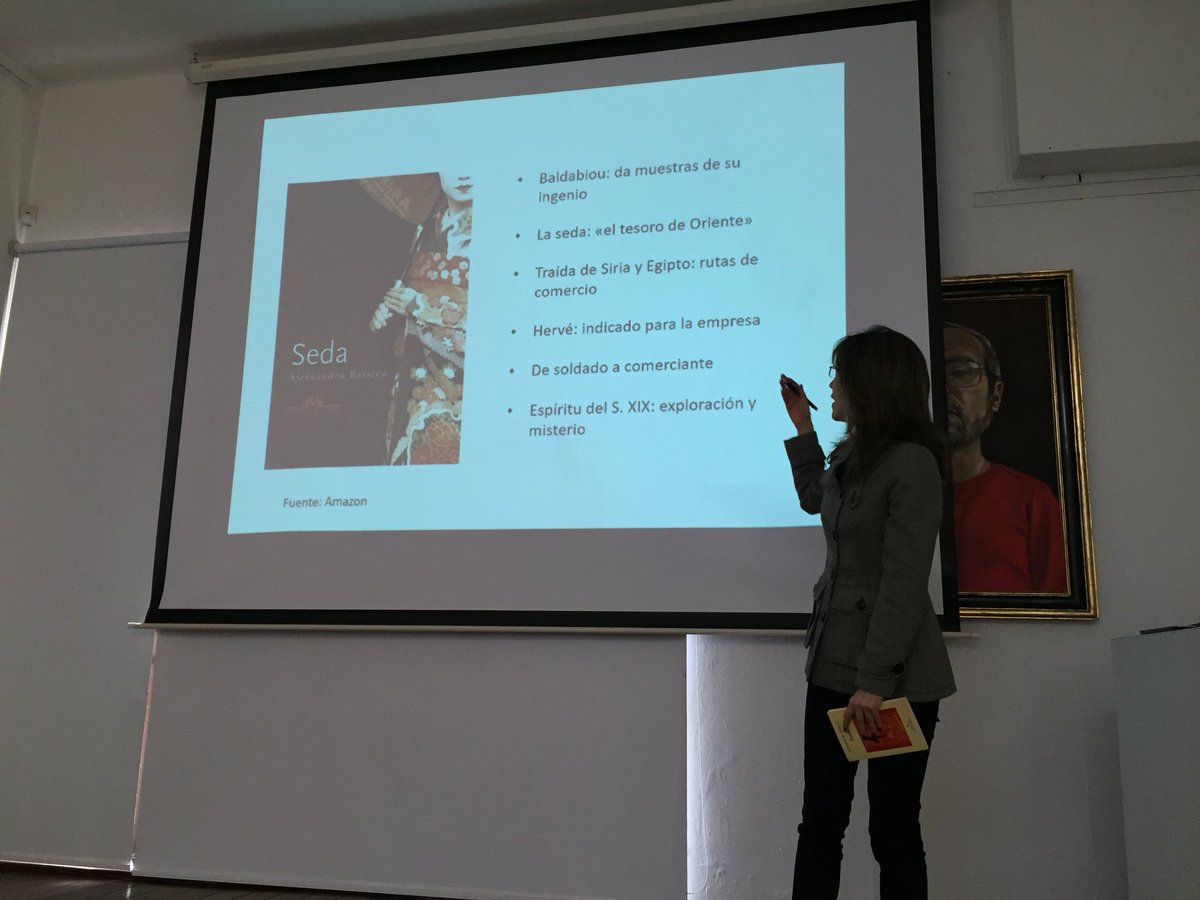 MaestroGrau's tweet photo. En este momento en #CasaGRAU conferencia de Mariana Vargas sobre libro “SEDA” de Alessandro Baricco https://t.co/Z0FBSA04OC