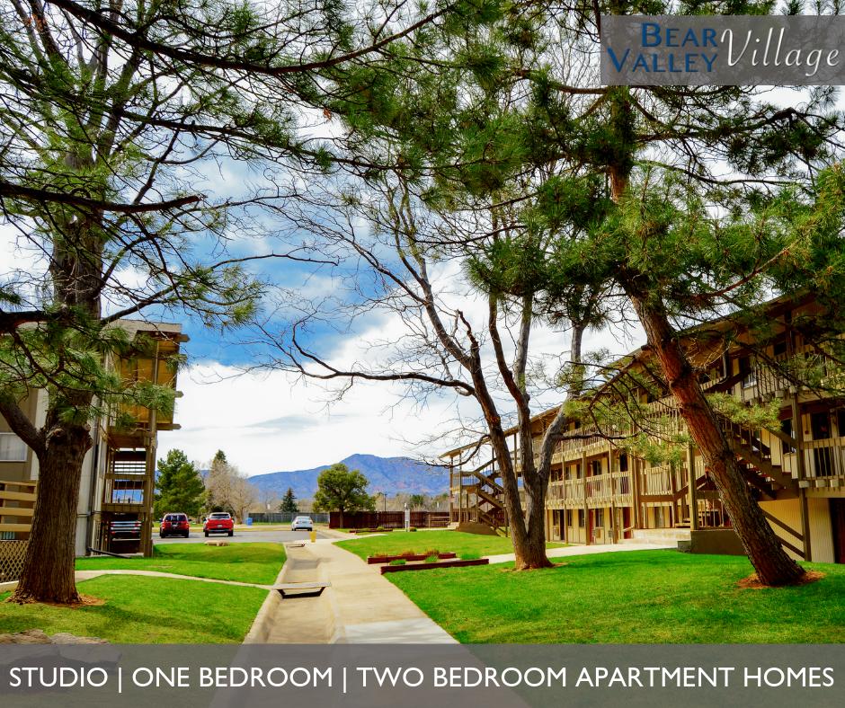 BearValleyVill's tweet photo. Great for the busy lifestyle: spacious studio apartment in Lakewood, CO -- available now! Just minutes from #RedRocks and #DowntownDenver, you have everything you need at your fingertips including an outstanding view of the mountains. Call us at 303-988-6235 for a showing! https://t.co/dcxBGQxkJf