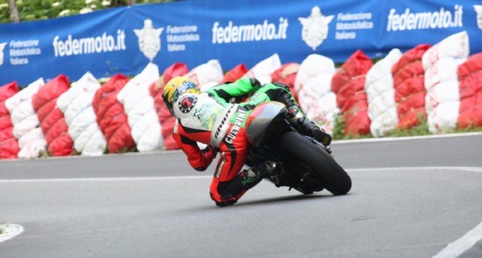 NetbikersEU's tweet photo. Cercate un #motociclismo diverso? Seguite una gara del #CIVS, il Campionato delle Salite.
Si ricomincia domenica prossima con la Leccio-Reggello (#Firenze).
Su #Netbikers il #calendario 2019
#Leccio #Reggello #Velocitàinsalita, #FMI #Federmoto #moto

https://t.co/uXpb4k3ZGI https://t.co/w8OGRpETRw