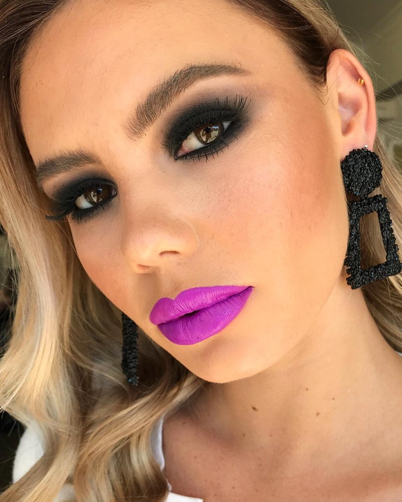 CrownbrushUK's tweet photo. 💜Purple lip vibes today 💋 💜
.
📷 @ericacoffeymua using her Crownbrush Brushes 🖌️
Shop our range at https://t.co/IvSyOG1Hcq
.
#crownbrush #makeup #beauty #makeupbrushes #makeupaddict #lipart #makeupartist #purplelips #brightlips #makeupjunkie #mua #lashes #eyeshadow https://t.co/sDxREaBCWU