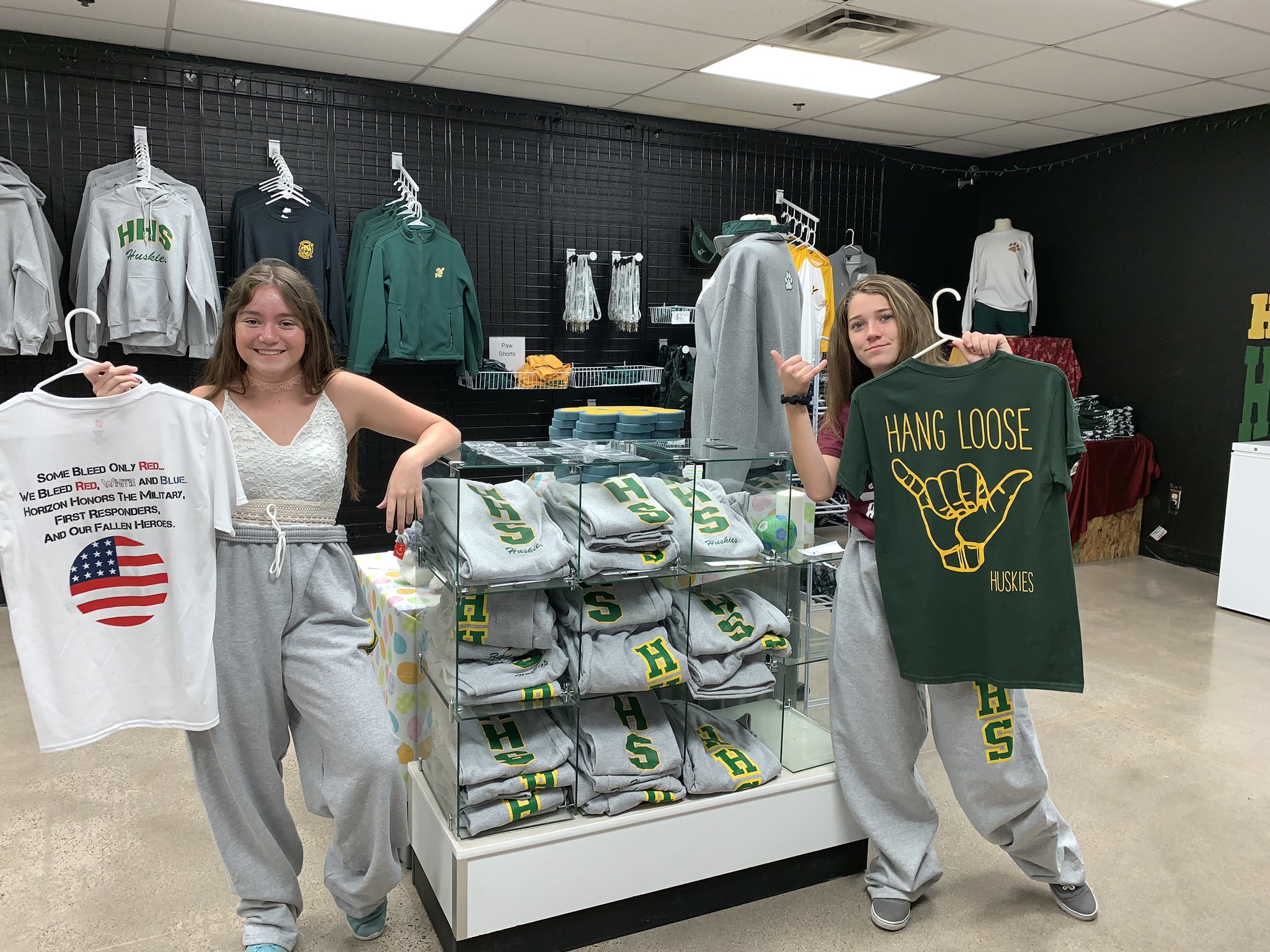 HHS SCHOOL STORE (@HHSstore) / Twitter