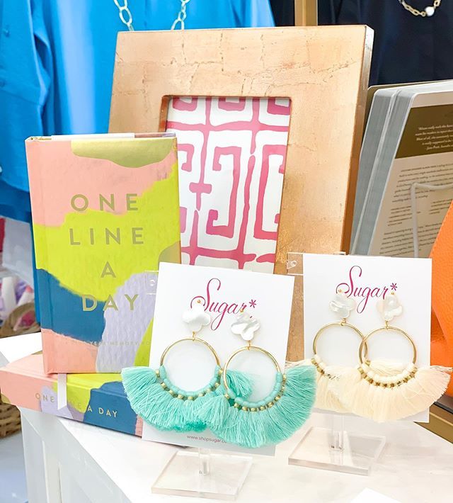We can never decide on just one gift for mom! So why not get her a couple of great ones?! We love gathering things from every aspect of her life...earrings for her fashionable side, a journal for her faith, and a picture for her heart! This is a combinat… bit.ly/304OEim