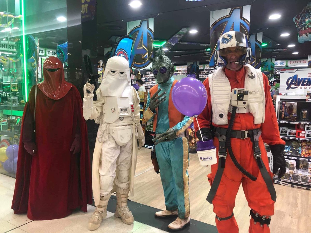 501stSPD's tweet photo. TR-73226 and TR-63982 on troop to raise funds for Starlight Children's Foundation at Zing Stocklands, Townsville (Australia) on May The 4th 2019.
πΈ : Dozza
#SovereignProtectors
#RedbackGarrison
#501stGarrison
#BadGuysDoingGood https://t.co/b97iFPXv8J