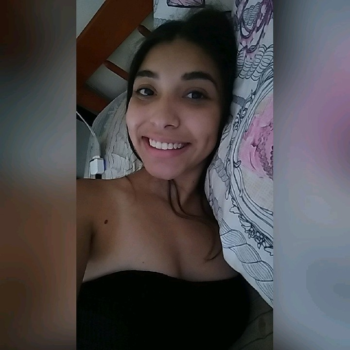 LolaNetto's tweet photo. Lola Netto Star on YomeLive vai perder essa ?
https://t.co/yUcQtvRkot https://t.co/0Ww02pj4Ua