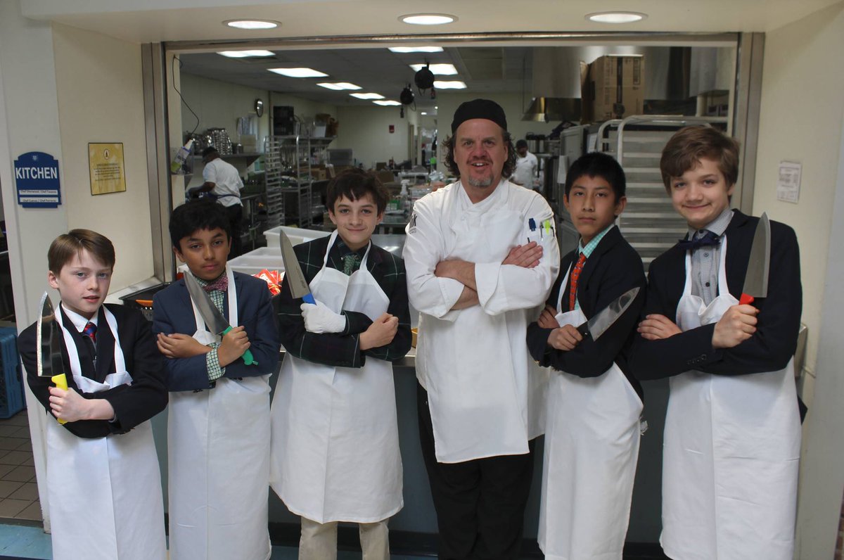 FlikISDining's tweet image. Meet the teams! #FISDCTK