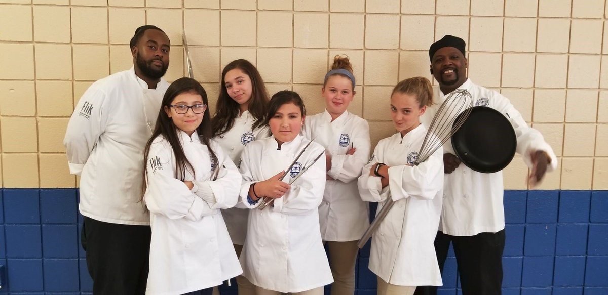 FlikISDining's tweet image. Meet the teams! #FISDCTK