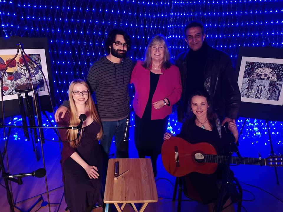 Maeshine6's tweet photo. Lovely afternoon with Karen Mooney @1karenmooney at NVTV studios today. Interview with a few songs coming soon on the "Talk like that" programme at NVTV Belfast @northernvisions Feeling very happy 😀🙂 https://t.co/NXzWRsQYF9