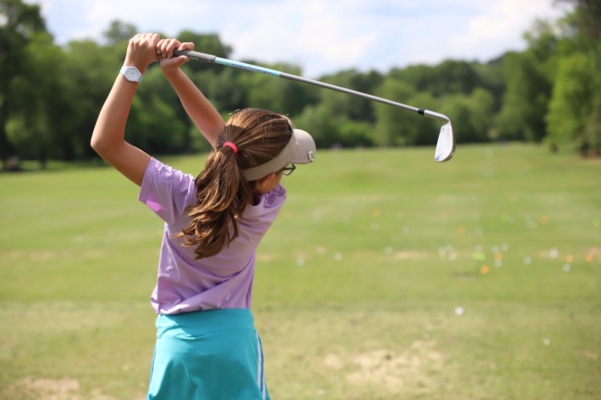 EpsonTour's tweet photo. Junior clinic @ATLNational in the 📚 Fun time teaching fundamentals of the game to local @cityofmiltonga youth #IOAInvite #GrowTheGame #Road2LPGA https://t.co/KOS3eVEJkm