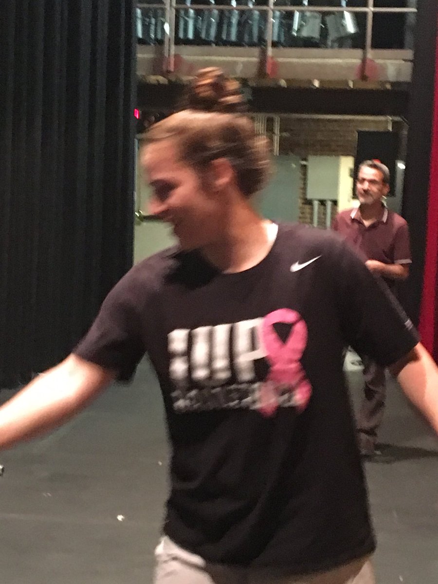 LHRhodes's tweet photo. Now this ⁦@iupLOS⁩ #IUPSafe major knows the word “practice” #GradPractice19 ⁦@carolynappleby5⁩ ⁦@IUPCrimsonHawk⁩ ⁦@IUP_WBB⁩ ⁦@IUP_ASSP⁩ https://t.co/RdyT2lokaX