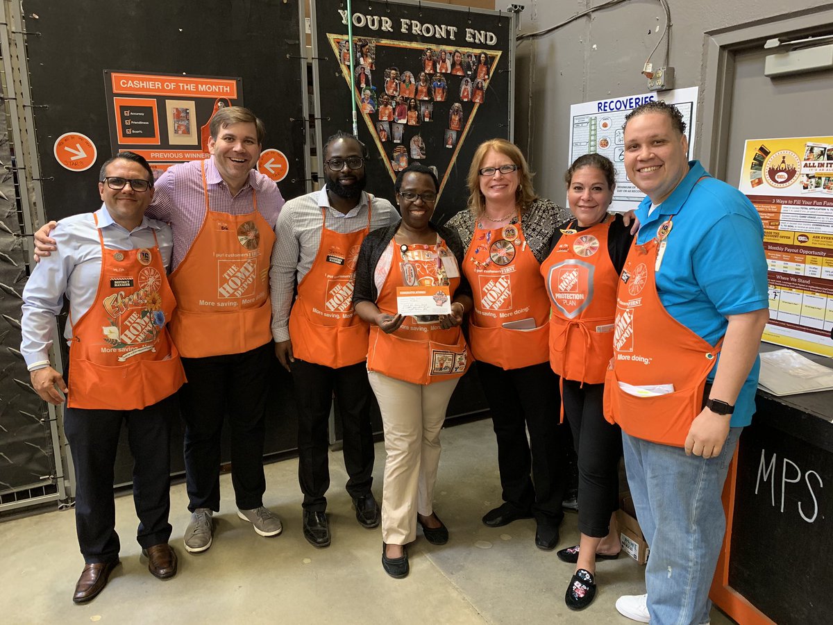 crystal_hanlon's tweet photo. “Thank You” to Team #2550, Gaithersburg, MD!  Driving Sales, Service &amp; Recovery! https://t.co/vop5izcoM2